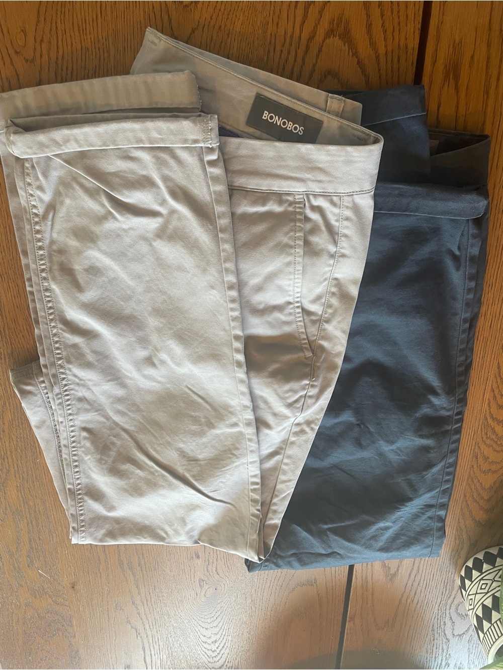 Bonobos lot 2 Chinos Light Gray and Navy Blue 32 x 32 100% Cotton Office Preppy